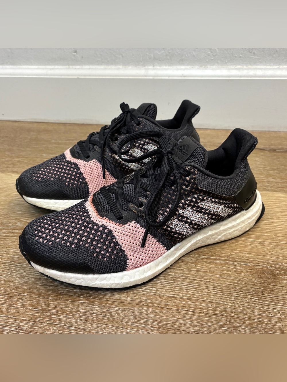 Adidas Ultraboost ST Running Shoes Gray Carbon Pink Women’s Size US 5.5 UK 4